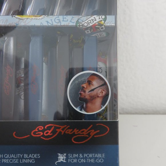 (#B-1) Ed Hardy 12 pc Grooming touch up razors - Picture 3 of 4